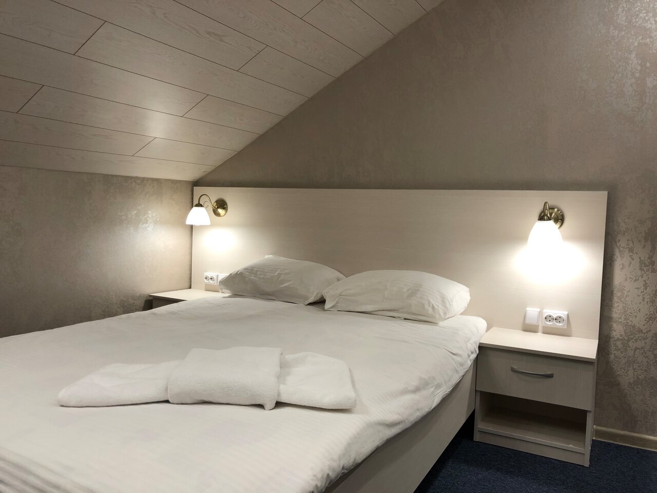 Гостиница Созвездие Медведицы Лесосибирск-232