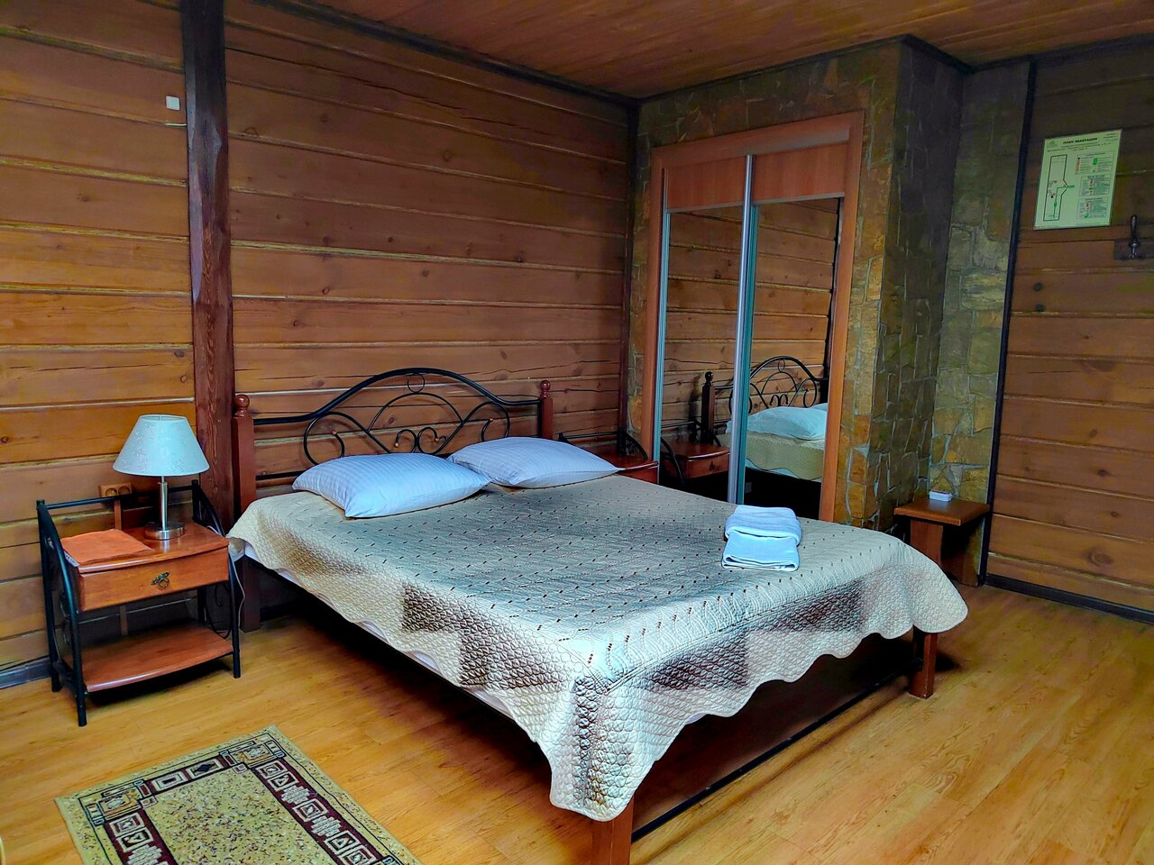 Гостиница Созвездие Медведицы Лесосибирск-181